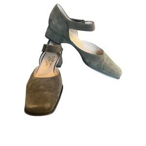 Salvatore Ferragamo Boutique Green Suede Square-Toe Pumps Shoes Size7
